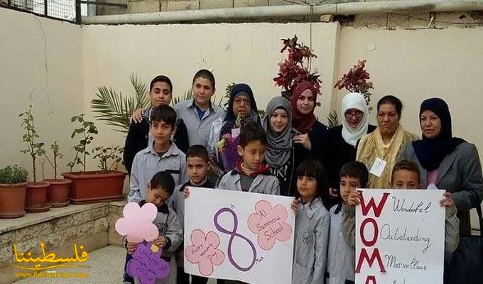 الاتحاد العام للمرأة الفلسطينية يتقبل التهاني بيوم المرأة في عين الحلوة