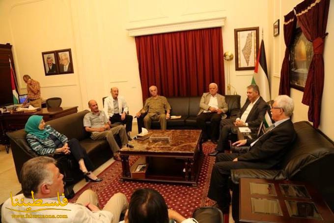 محيسن يعقد سلسلة لقاءات تنظيمية في سفارة فلسطين ببيروت