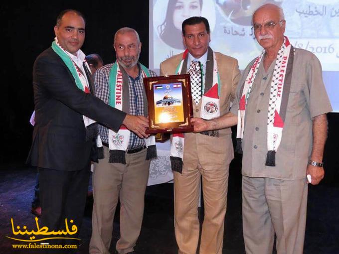 مهرجان شعري "القدس زهرة المدائن" في طرابلس