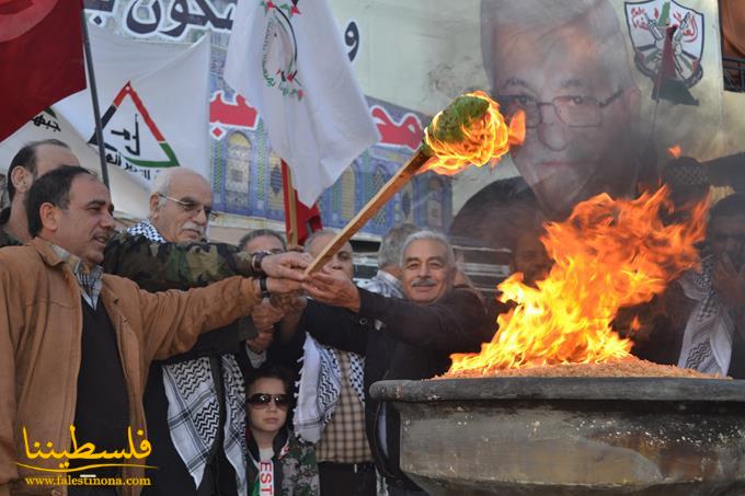 مسيرة مشاعل في ذكرى انطلاقة حركة "فتح" في مخيم الرشيدية