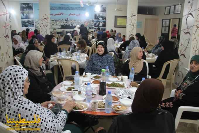 (تحت المقال - 7) - إفطارٌ رمضانيٌّ لأبناء الشهداء في عين الحلوة