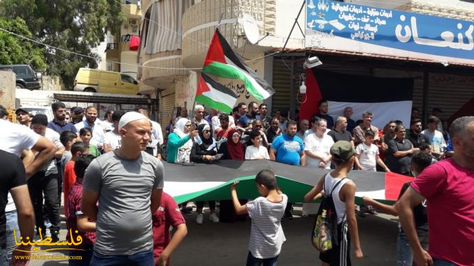 اعتصامٌ فلسطيني ولبناني في إقليم الخروب رفضًا لتصنيف العامل الفلسطيني كأجنبي
