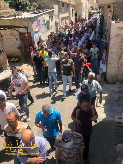 مسيرةٌ جماهيريّةٌ في البقاع تنديدًا بقرار وزير العمل اللبناني ورفضًا لصفقة القرن
