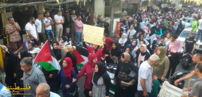 مسيرةٌ جماهيريةٌ حاشدةٌ في مخيّم عين الحلوة ضد قرار وزير العمل اللبناني بحق العامل الفلسطيني