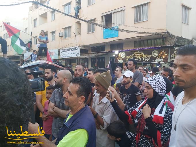 مسيرةٌ حاشدةٌ رفضًا لقرار وزير العمل اللُّبناني بحق العامل الفلسطيني في نهر البارد
