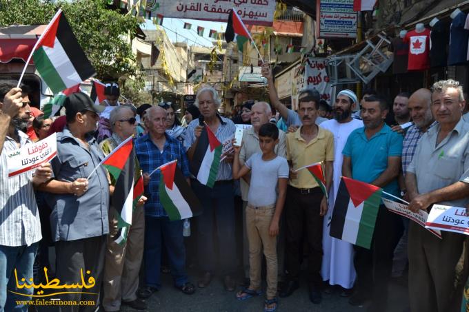 مخيَّم برج البراجنة يعتصم مُطالبًا وزارة العمل اللبنانية بالتراجع عن قرارها بحقِّ شعبنا