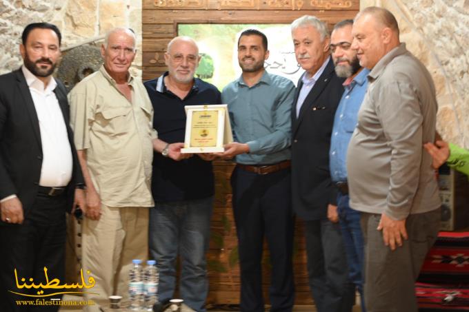جولة لقيادة "فتح" في الجنوب اللبناني بدعوةٍ من "حزب الله".. وتكريمٌ لقائد منطقة صور من قِبَل معهد "الآفاق"