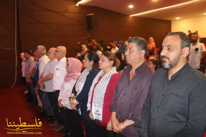 اختتام مهرجان أيام فلسطين الثقافية على المسرح الوطني اللبناني في مدينة صور