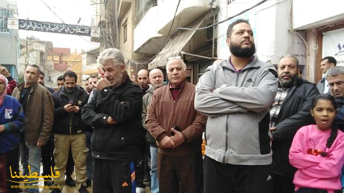 اعتصامٌ جماهيريٌّ في مخيّم البرج الشمالي لمطالبة "الأونروا" بتقديم مساعدات عاجلة لشعبنا في لبنان
