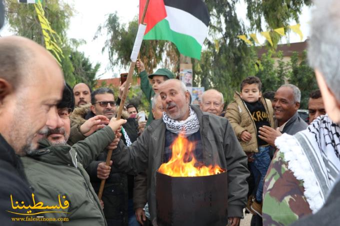 (تحت المقال - 1) - حركة "فتح"-شعبة السّاحل تحيي ذكرى انطلاقتها بمسيرةٍ حاشدةٍ وإيقاد الشعلة