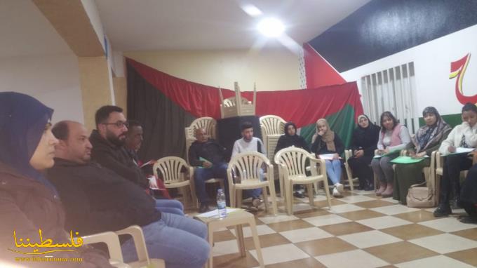حركة "فتح" تفتتح دورة تثقيفٍ سياسيٍّ في مخيّم البرج الشمالي