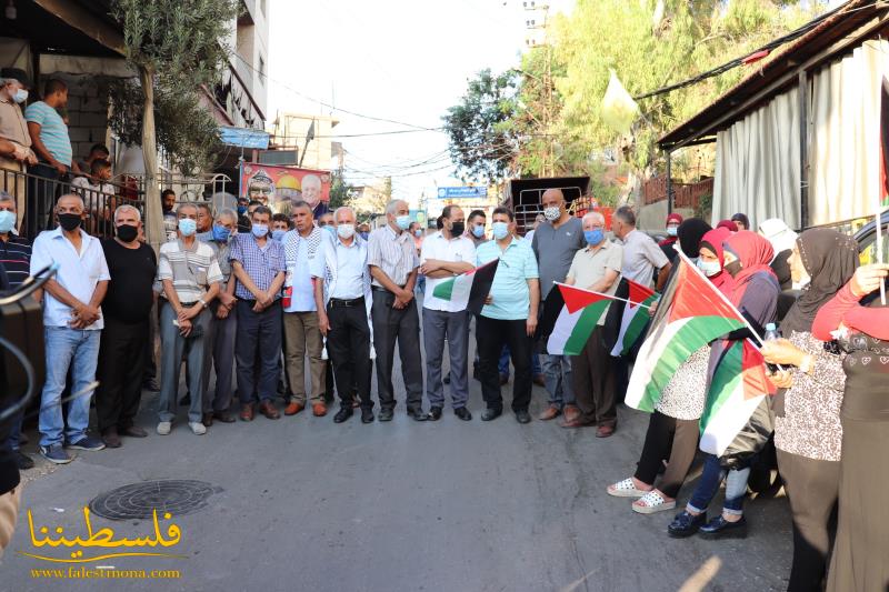 (تحت المقال - 3) - اعتصامٌ في مخيّم البرج الشمالي رفضًا واستنكارًا للتطبيع المجاني مع العدو الصهيوني