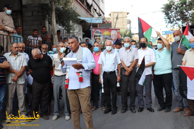 (تحت المقال - 7) - اعتصامٌ في مخيّم البرج الشمالي رفضًا واستنكارًا للتطبيع المجاني مع العدو الصهيوني