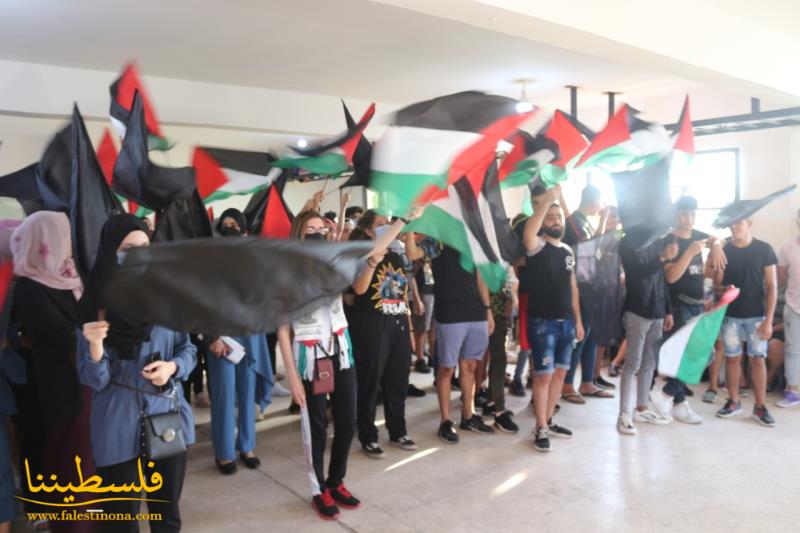 حركة "فتح" -شعبة الميّة وميّة تنظّم وقفةً تضامنيةً دعمًا للقيادة الفلسطينية وشجبًا للتطبيع