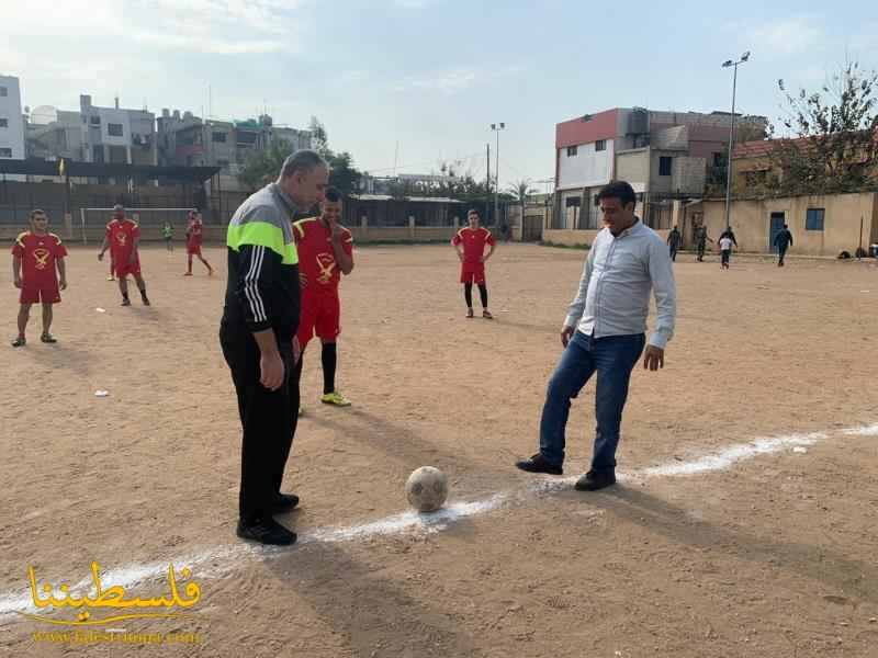 المكتب الحركي للشَّباب والرياضة في منطقة صيدا يفتتح دورة الانطلاقة الـ٥٦ في عين الحلوة