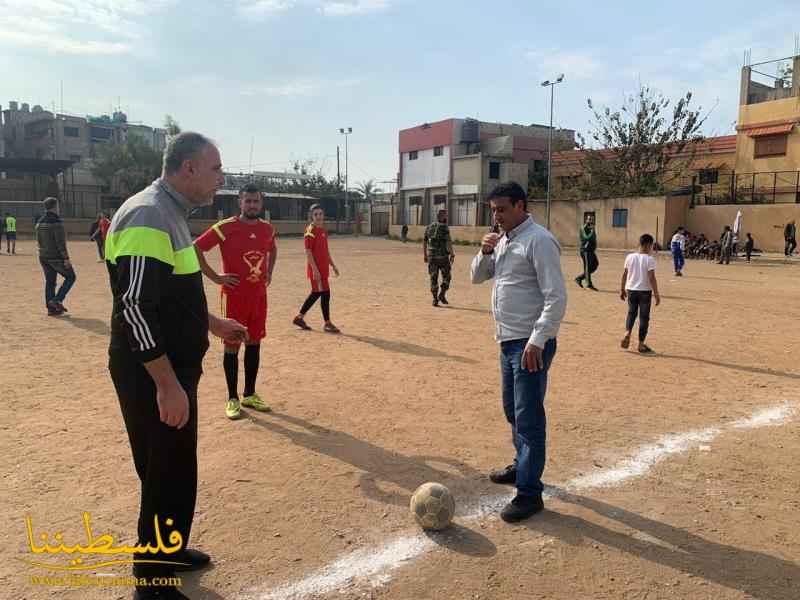 المكتب الحركي للشَّباب والرياضة في منطقة صيدا يفتتح دورة الانطلاقة الـ٥٦ في عين الحلوة