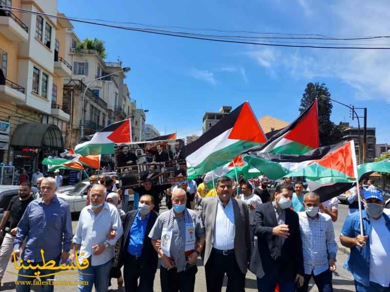 (تحت المقال - 3) - وقفةٌ تضامنيةٌ مع فلسطين في مدينة طرابلس بدعوة من "فتح" و"حزب طليعة لبنان"