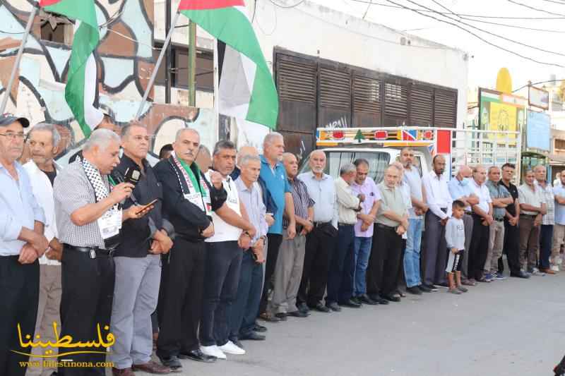 وقفةٌ في مخيّم الرشيدية إسنادًا لأسرانا البواسل وللمسجد الأقصى المبارَك