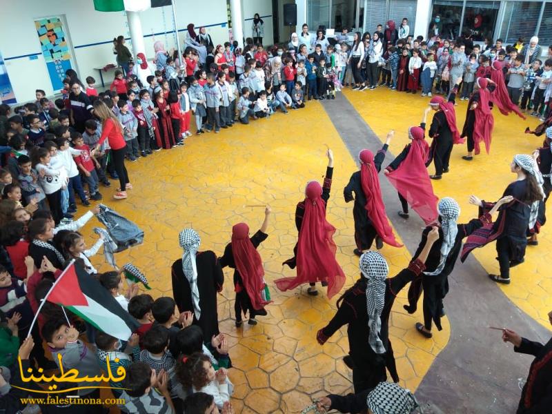 فرقة الكوفية تُحيي يوم التَّضامن مع الشَّعب الفلسطيني في مدرسة دوحة المقاصد في صيدا