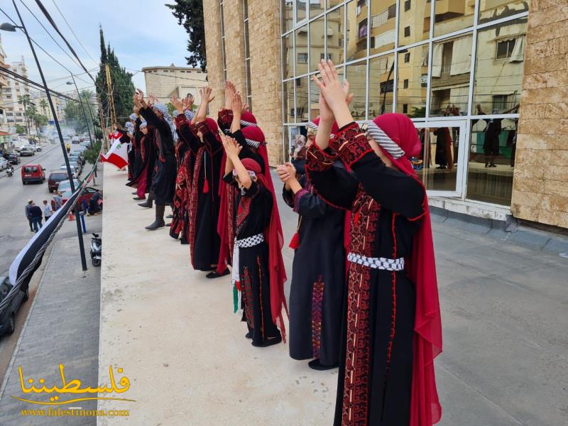 فرقة الكوفية تُحيي يوم التَّضامن مع الشَّعب الفلسطيني في مدرسة دوحة المقاصد في صيدا