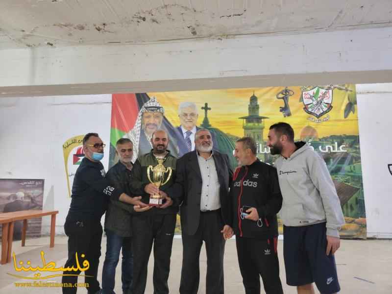 "المجدل" يهدي كأس الشهيد ياسر عرفات لحركة "فتح" - شُعبة صيدا