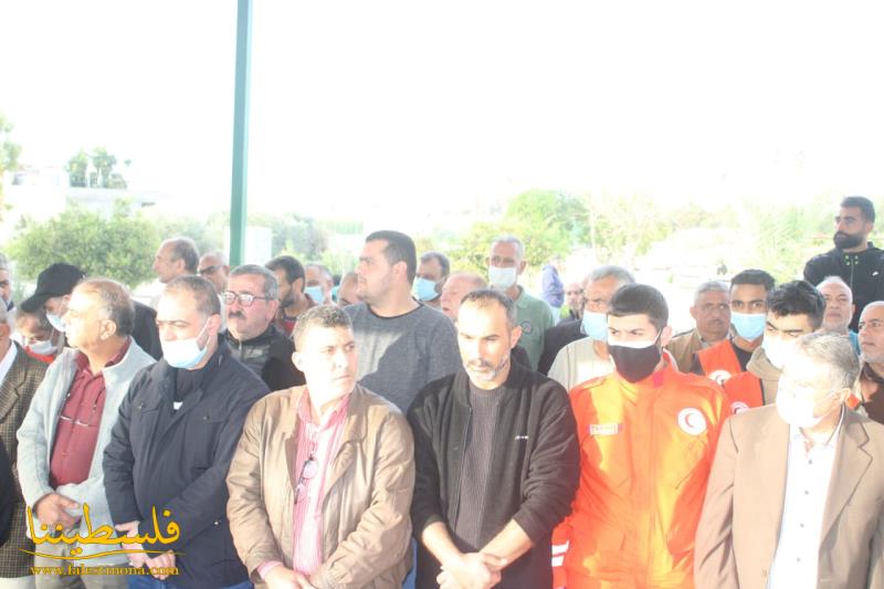 جمعيَّة الهلال الأحمر الفلسطيني في لبنان وجماهير شعبنا يشيِّعون الشَّهيد الدكتور أحمد خليل فهد