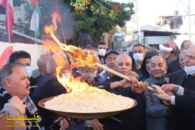 حركة "فتح" تشارك في إيقاد شعلة ذكرى تأسيس حزب الشعب في مخيّم الرشيدية