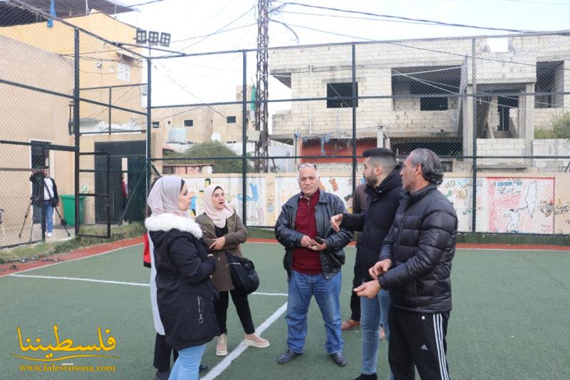 وفدٌ من المجلس الأعلى للشَّباب والرياضة الفلسطينيّة القادم من أرض الوطن يزور مخيّمات صور متفقدًا المنشآت الرياضيّة