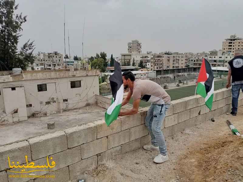 مخيّمات الشمال تتزيّن بالعلَم الفلسطيني إحياءً للذكرى الـ٧٤ للنكبة