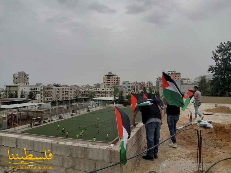 مخيّمات الشمال تتزيّن بالعلَم الفلسطيني إحياءً للذكرى الـ٧٤ للنكبة