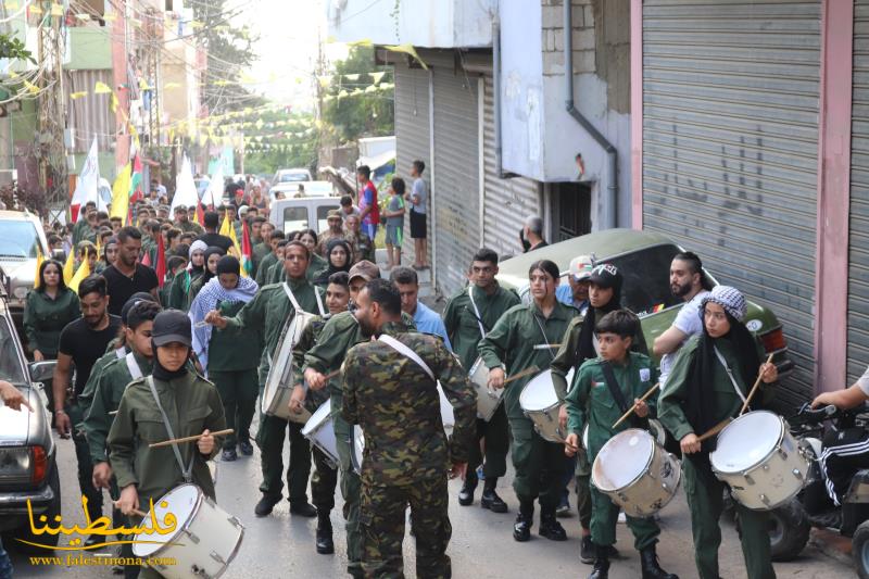 (تحت المقال - 25) - حركة "فتح" ومؤسَّسة الأشبال والفتوة في مخيَّم البرج الشَّمالي تنظِّمان مسيرةً حاشدةً دعمًا لأهلنا في القدس وجنين