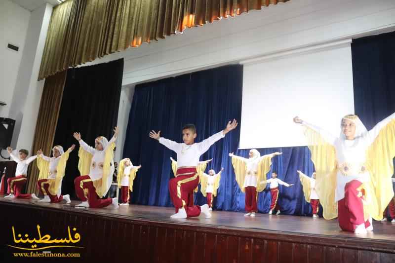 (تحت المقال - 14) - حفل فني مركزي لسفيرة المخيمات الفلسطينية فرقة "سراج العودة"