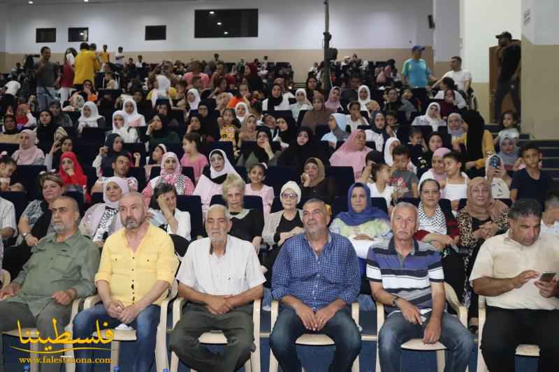 (تحت المقال - 5) - حفل فني مركزي لسفيرة المخيمات الفلسطينية فرقة "سراج العودة"