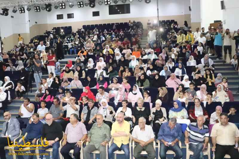 (تحت المقال - 4) - حفل فني مركزي لسفيرة المخيمات الفلسطينية فرقة "سراج العودة"