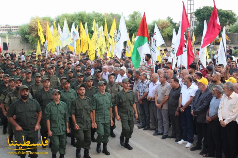 (تحت المقال - 24) - جماهيرٌ غفيرةٌ من أبناء شعبنا يحتشدون في مخيَّم الرشيديَّة دعماً واسنادًا للسَّيد الرَّئيس