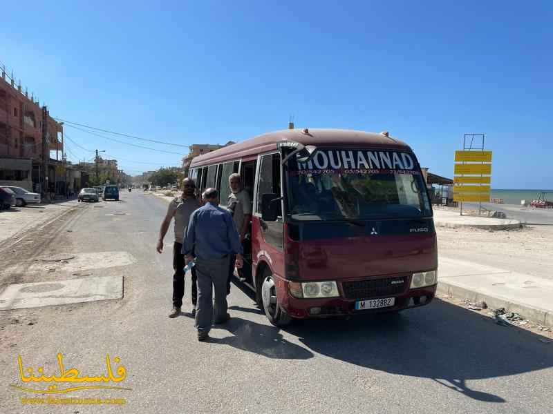 وفدٌ من حركة "فتح" وسيارات الإسعاف التابعة للهلال الأحمر الفلسطيني وأهالي الضحايا ينطلق نحو سوريا