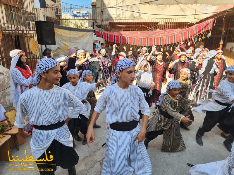 المكتب الحركي الفني في منطقة صيدا يحيي يوم التراث الفلسطيني بمهرجانٍ تراثيٍّ في عين الحلوة