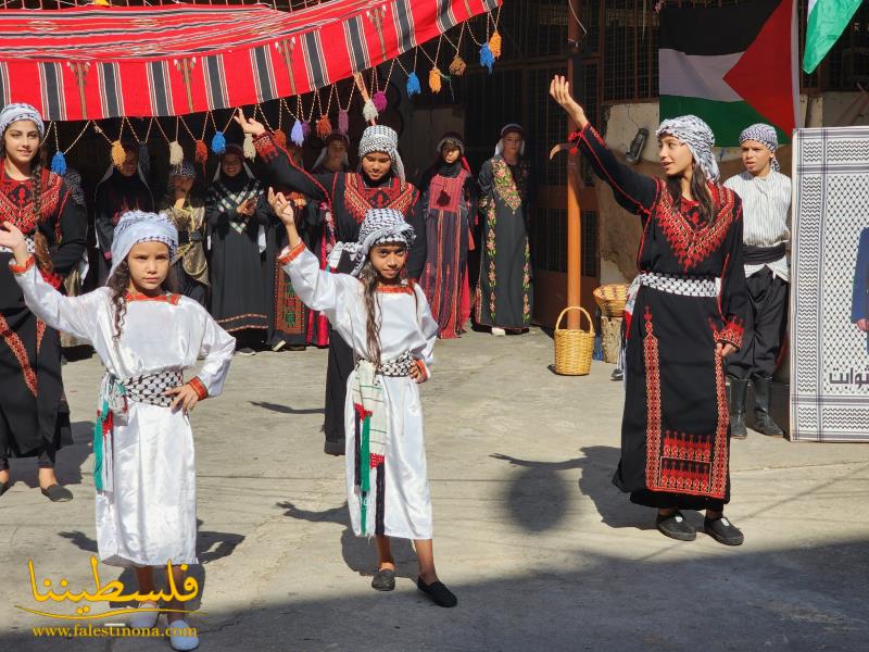 المكتب الحركي الفني في منطقة صيدا يحيي يوم التراث الفلسطيني بمهرجانٍ تراثيٍّ في عين الحلوة