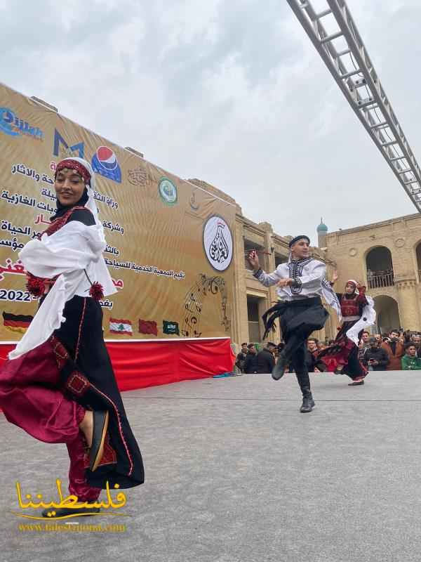 فرقة الكوفية تخطفُ الأنظار خلال مشاركتها في مهرجان "للعراق نغني" الدولي