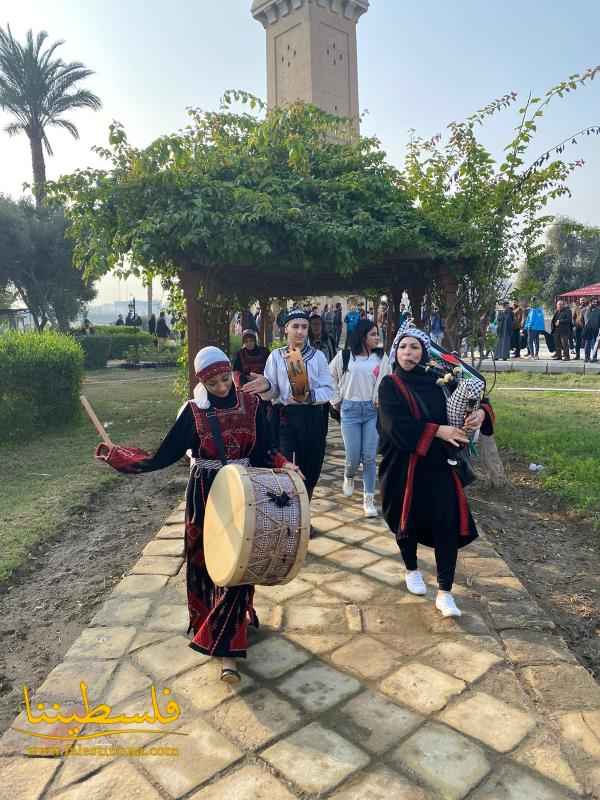 فرقة الكوفية تخطفُ الأنظار خلال مشاركتها في مهرجان "للعراق نغني" الدولي