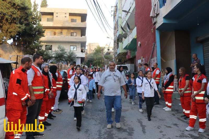 (تحت المقال - 6) - طوفان بشري بمسيرة وحدة الدم والوفاء لشعبنا في مخيم برج الشمالي