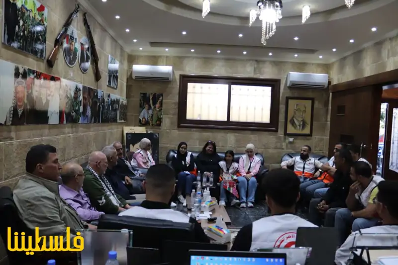 اللواء عبد الله: يستقبل مدير الهلال الأحمر الفلسطيني في منطقة صور