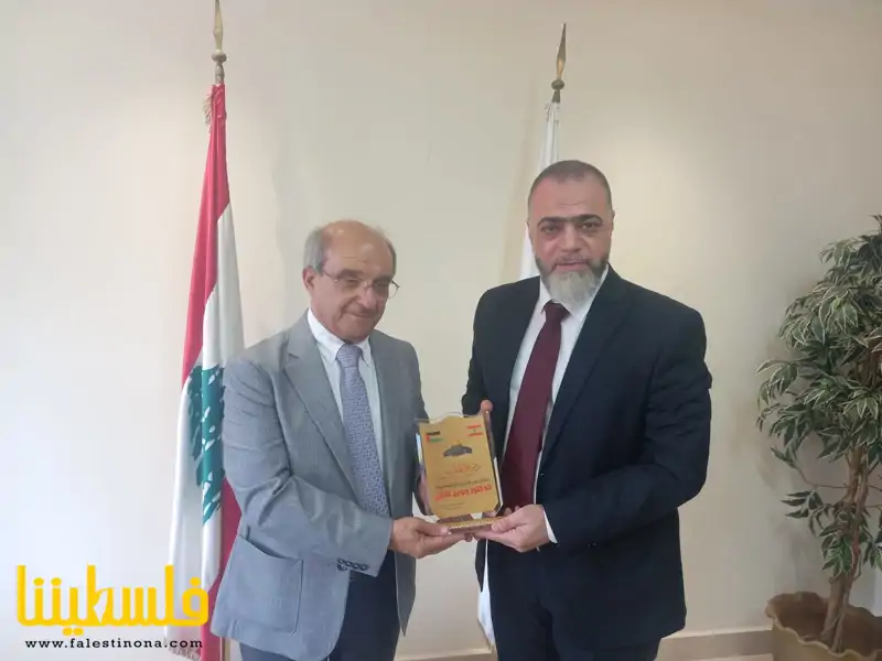 أبو العينين يزور وزير الشباب والرياضة اللبناني لبحث قرار الإتحاد اللبناني لكرة القدم