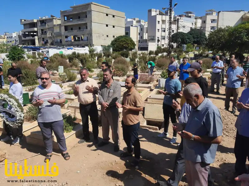 موكب جنائزي مهيب في وداع الشهيدة فايزة الوناس في مخيّم نهر البارد