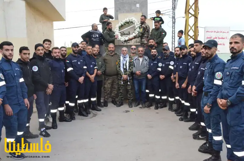 (تحت المقال - 1) - حركة "فتح" في مخيم نهر البارد تكلل النصب التذكاري في الذكرى العشرين لإستشهاد الرمز ياسر عرفات