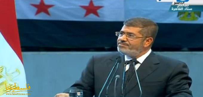 مرسي يقطع علاقات مصر بالنظام السوري ويستعدي حزب الله اللبناني