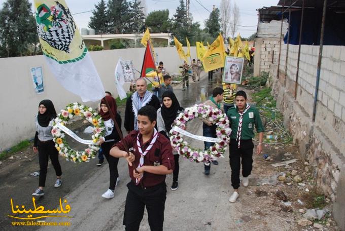 حركة "فتح" في صيدا تكلل أضرحة الشهداء بالزهور في يوم الشهيد الفلسطيني