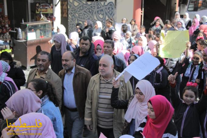 (تحت المقال - 16) - طلّاب مدارس "الأونروا" في عين الحلوة يخرجون في تظاهرة رفضًا لـ"صفقة القرن"