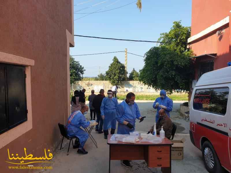 (تحت المقال - 3) - فريق وحدة كورونا في مستشفى الهمشري توجَّه إلى تجمع القاسمية لإجراء فحوصات لأبناء شعبنا