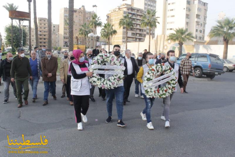 (تحت المقال - 3) - "فتح" تُكلِّل بالورود النّصب التذكاري لشهداء مدينة صيدا بمناسبة يوم الشهيد الفلسطيني